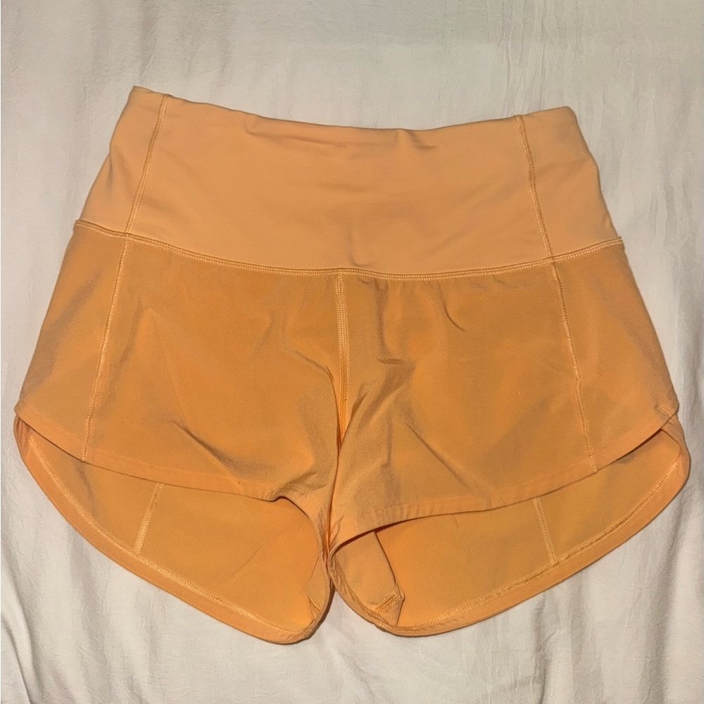 LULULEMON high rise 2.5” speed up short